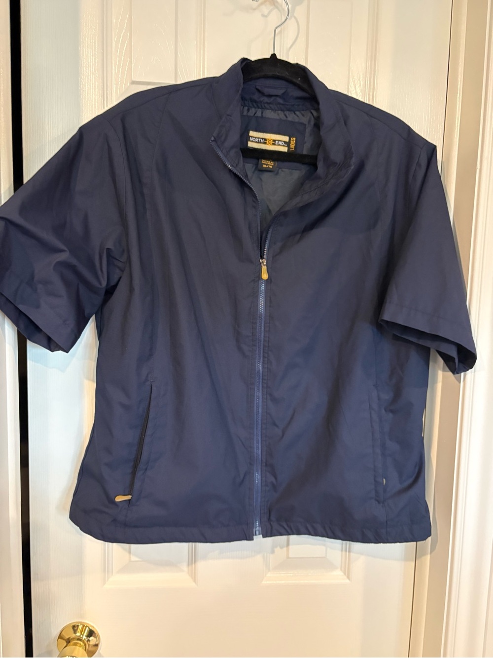 North End Women's Navy Short-Sleeve Windbreaker Jacket